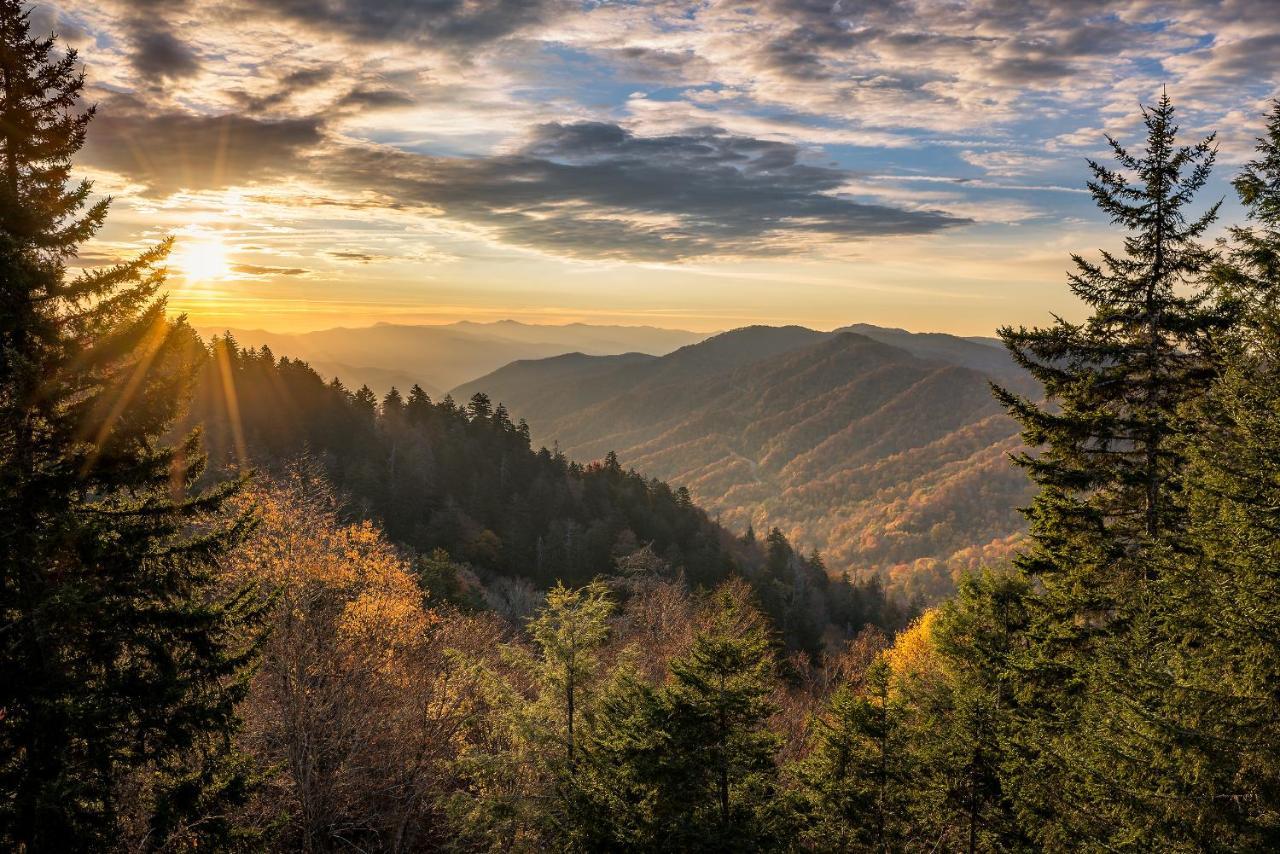 Lovers Hideaway Villa Gatlinburg Exterior photo