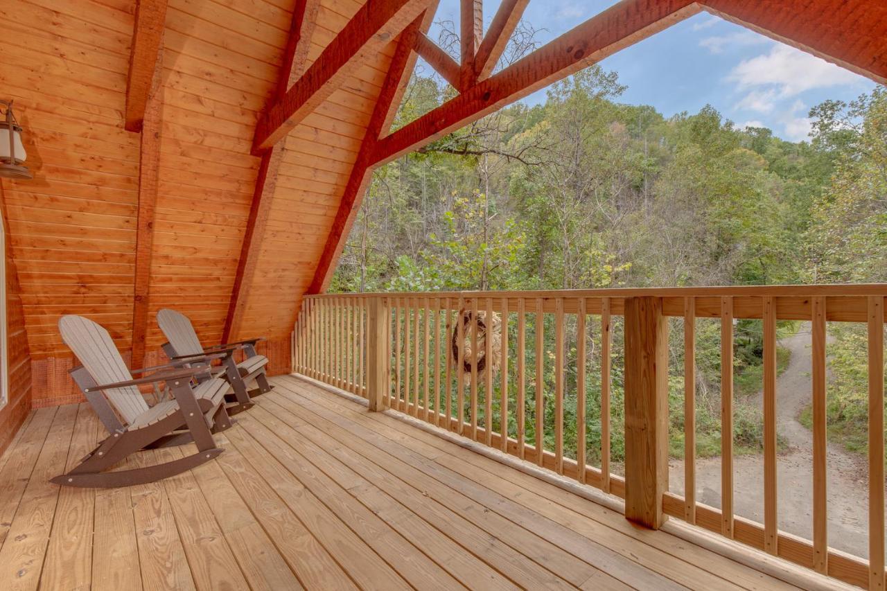 Lovers Hideaway Villa Gatlinburg Exterior photo